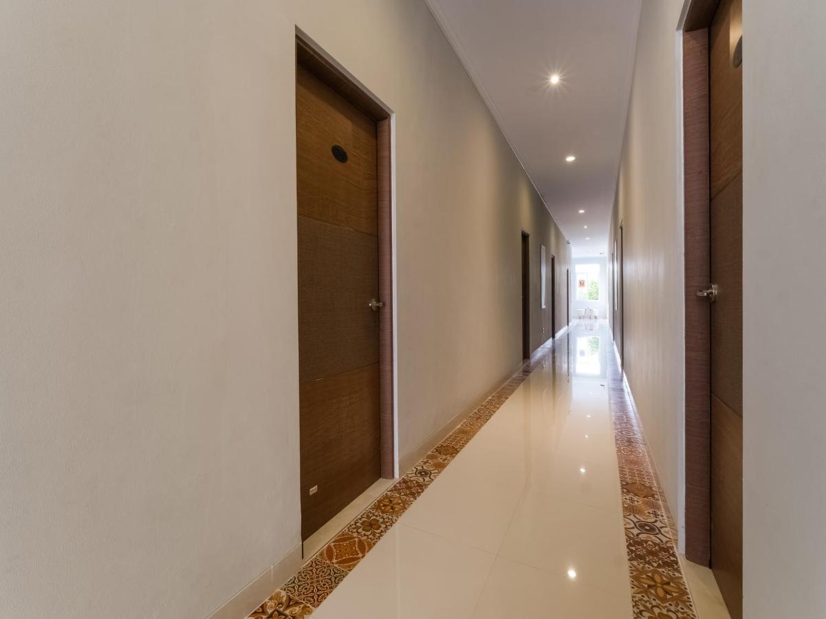 Super Oyo Collection O 90023 Damar Kusumo Guest House Maguwo Екстериор снимка