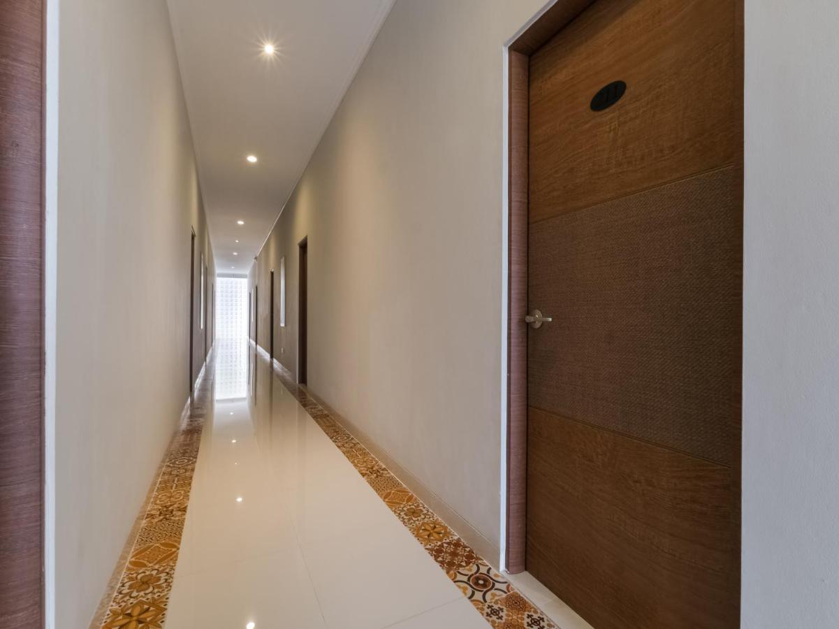 Super Oyo Collection O 90023 Damar Kusumo Guest House Maguwo Екстериор снимка