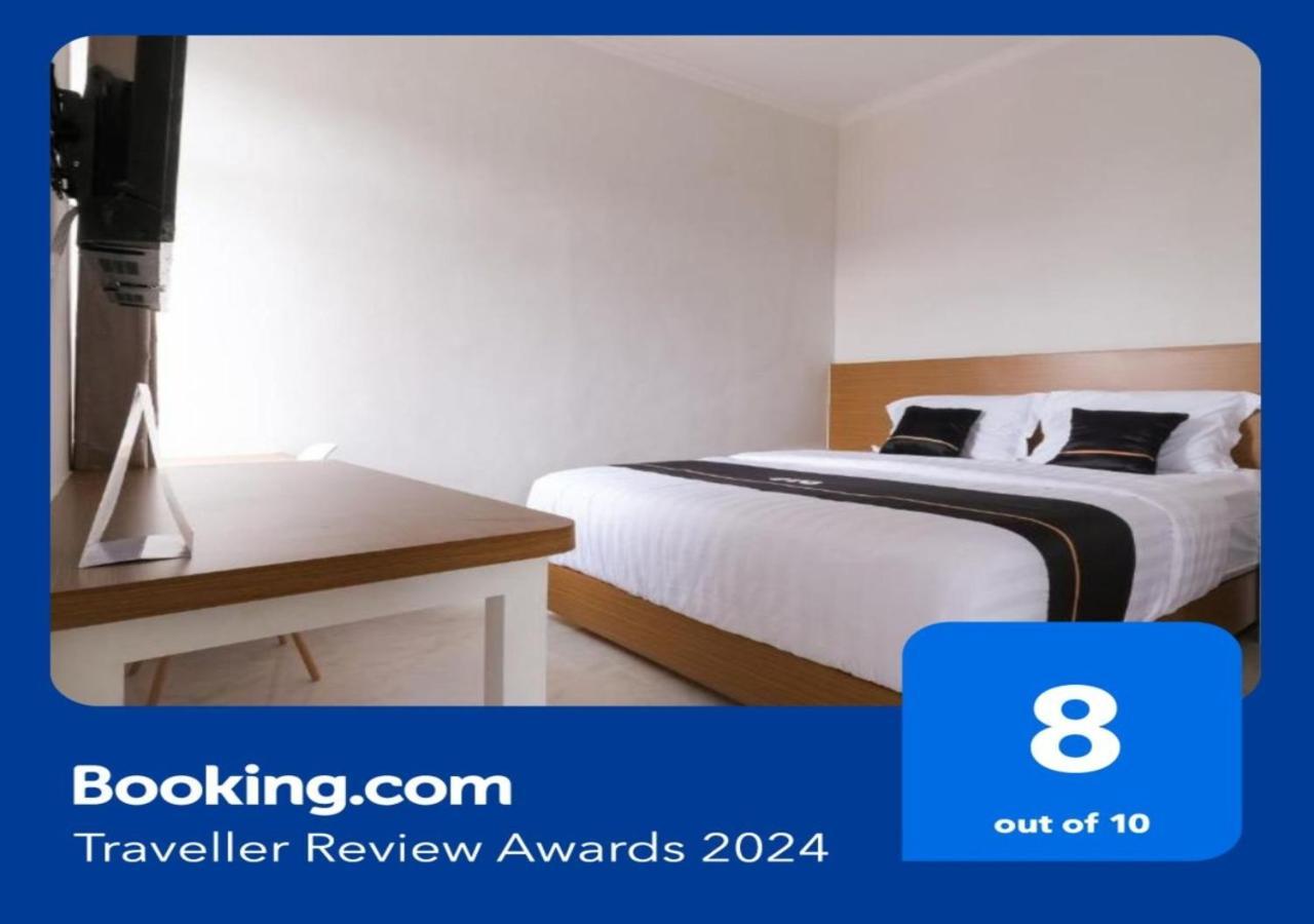 Super Oyo Collection O 90023 Damar Kusumo Guest House Maguwo Екстериор снимка